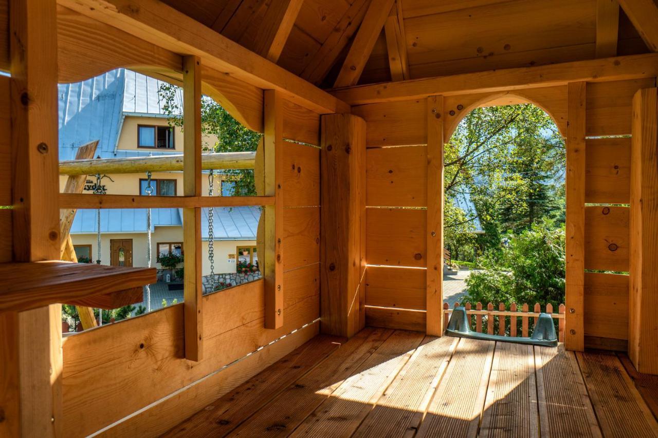 Willa Izydor, Widok Na Tatry, Pyszne Posilki コシチェリスコ エクステリア 写真