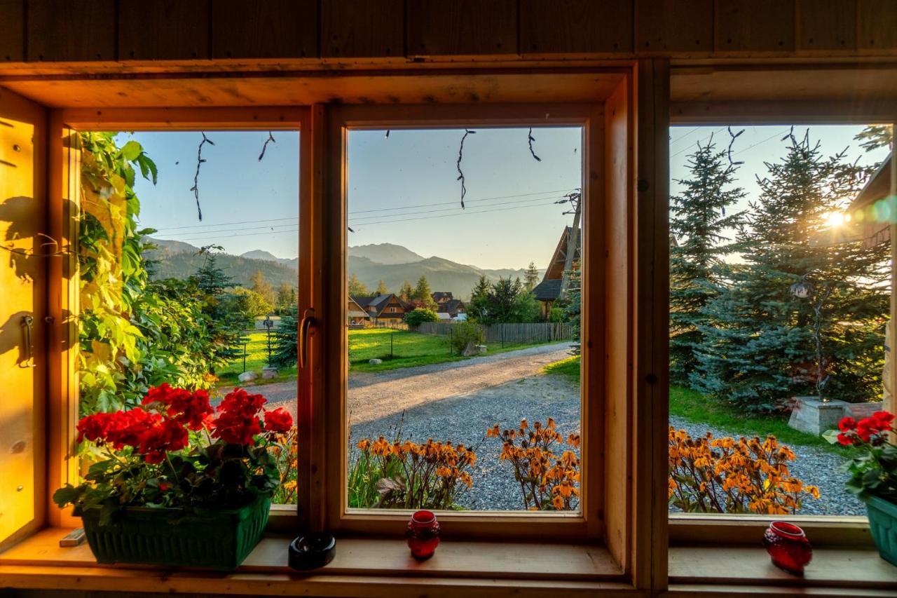 Willa Izydor, Widok Na Tatry, Pyszne Posilki コシチェリスコ エクステリア 写真