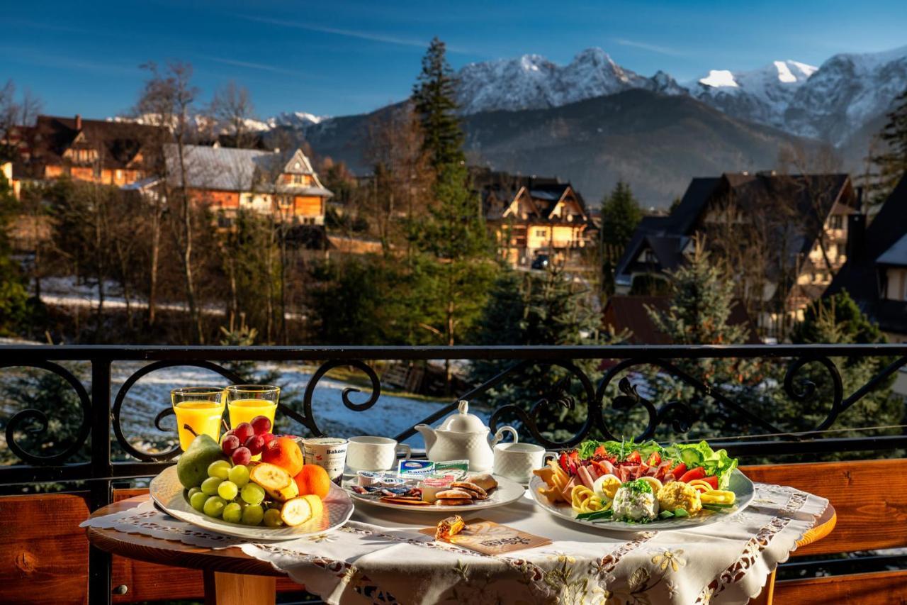 Willa Izydor, Widok Na Tatry, Pyszne Posilki コシチェリスコ エクステリア 写真